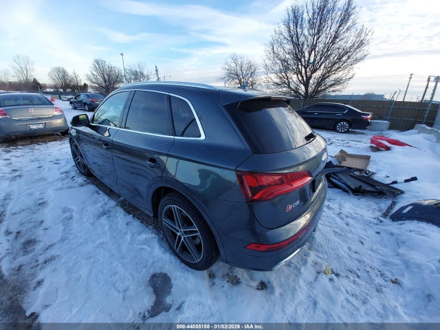2018 AUDI SQ5 WA1C4AFYXJ2126175 Photo 2