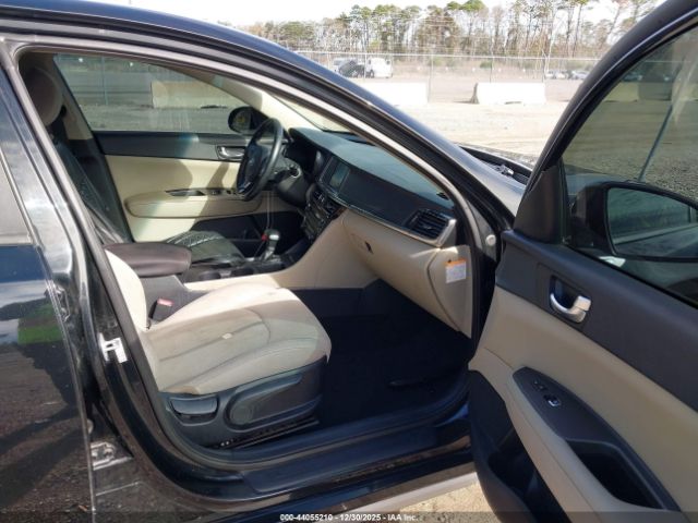 2017 KIA OPTIMA HYBRID KNAGT4LE4H5010675 Photo 4