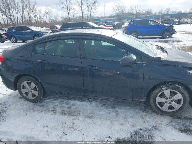 44055224 :رقم المزاد ، 1G1BC5SM6G7311147 vin ، 2016 Chevrolet Cruze Ls Auto مزاد بيع