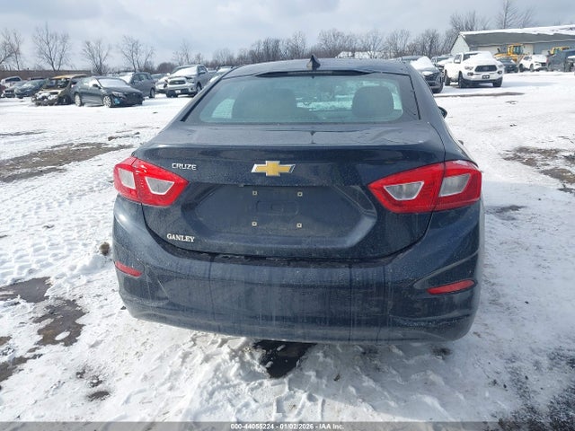44055224 :رقم المزاد ، 1G1BC5SM6G7311147 vin ، 2016 Chevrolet Cruze Ls Auto مزاد بيع