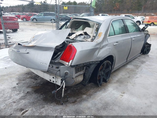 Chrysler 300 Limited 2015 2C3CCARG6FH873335 Image 4