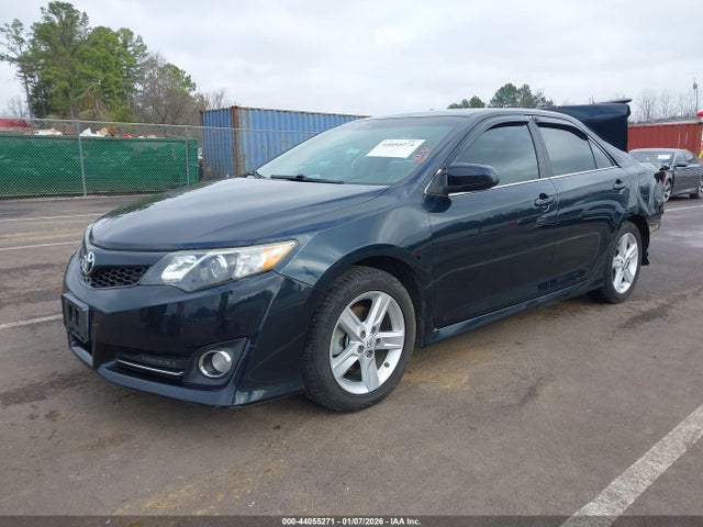 Toyota CAMRY SE 2014 4T1BF1FKXEU805151 Image 2