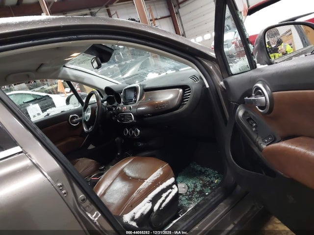 2016 FIAT 500X ZFBCFYDT1GP360557 Photo 4