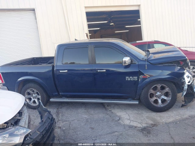 Продаж на аукціоні авто 2015 Ram 1500 Laramie, vin: 1C6RR7NMXFS695402, номер лоту: 44055318