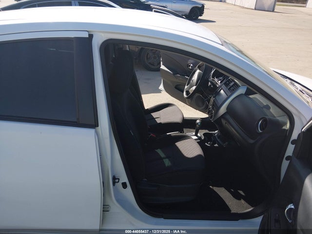 3N1CN7APXKL871595 Nissan Versa 1.6 Sv