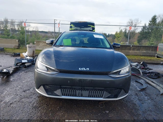 KIA Ev6 Light Long Range 2024 KNDC3DLC1R5620308 Image 13