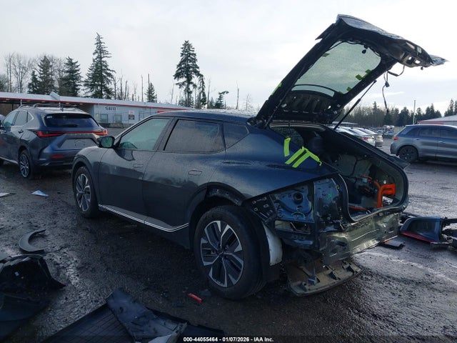 KIA Ev6 Light Long Range 2024 KNDC3DLC1R5620308 Image 3