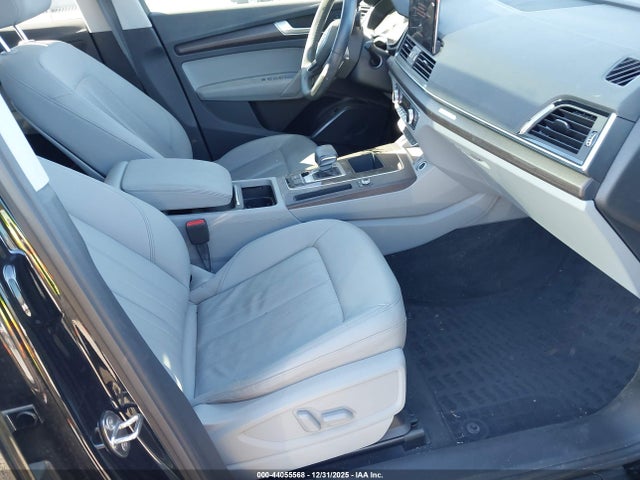 2022 Audi Q5 Premium 45 Tfsi S Line Quattro S Tronic მანქანა იყიდება აუქციონზე, vin: WA1GAAFY2N2067588, აუქციონის ნომერი: 44055568