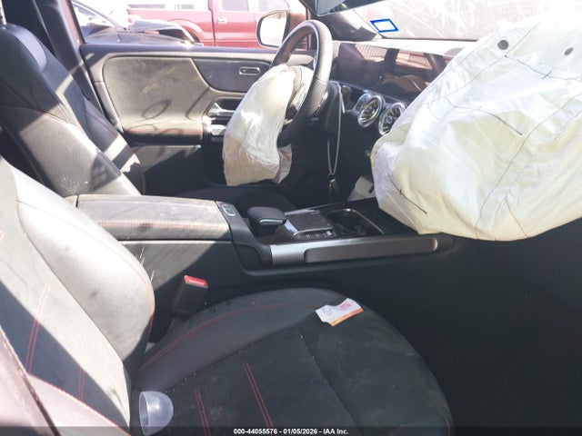2022 MERCEDES-BENZ GLB 250 W1N4M4GBXNW242408 Photo 4