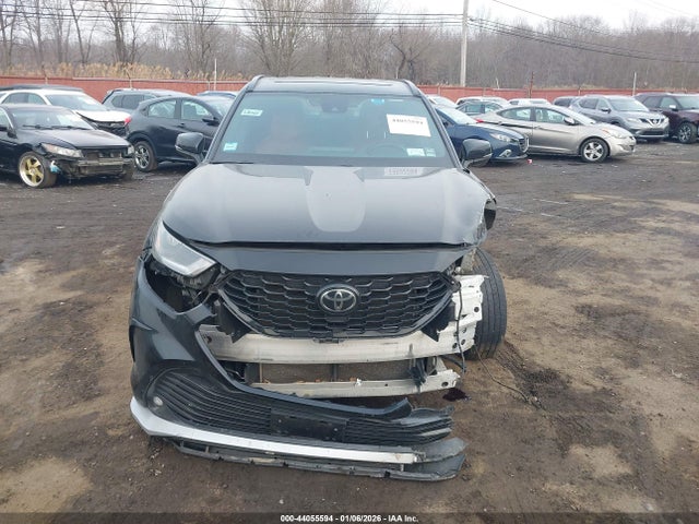 5TDLZRBH7NS222890 Toyota Highlander Xse