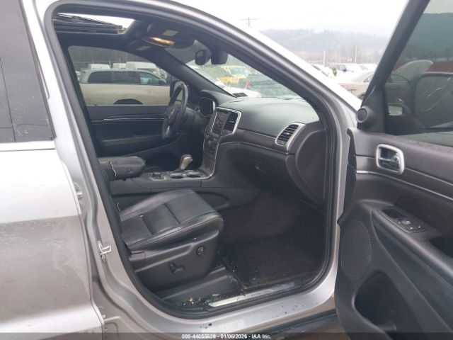 2018 JEEP GRAND CHEROKEE 1C4RJFBGXJC124326 Photo 4