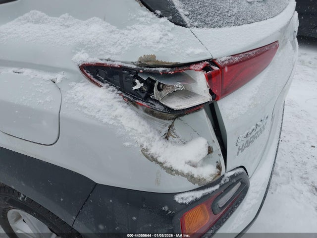 KM8K12AA5MU644323 Hyundai Kona Se