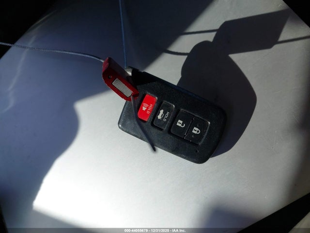 4T1BK1EB6EU100828 Toyota AVALON XLE