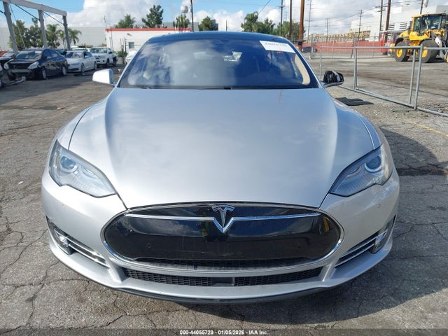 Tesla Model S 60/70/85 2015 5YJSA1H1XFF083780 Image 12