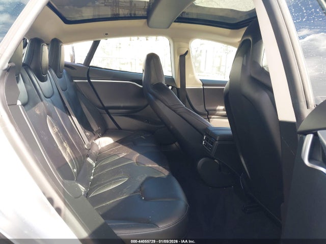 2015 TESLA MODEL S 5YJSA1H1XFF083780 Photo 7