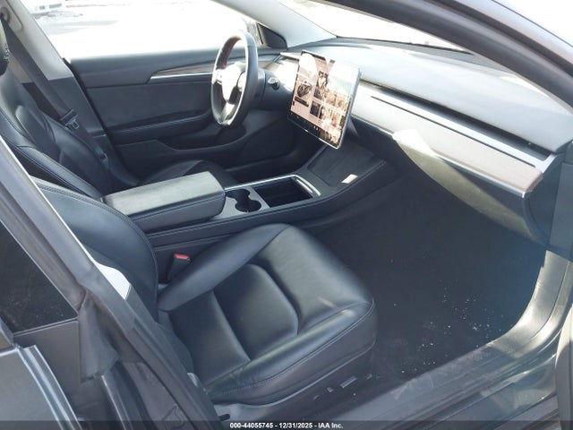 44055745 :رقم المزاد ، 5YJ3E1EB4NF192630 vin ، 2022 Tesla Model 3 Long Range Dual Motor All-wheel Drive مزاد بيع