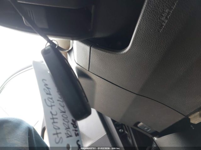 2018 TOYOTA RAV4 2T3WFREV0JW479549 Photo 10