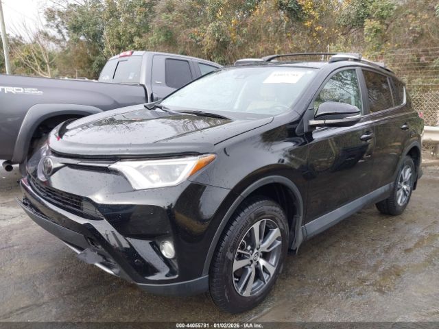 2018 TOYOTA RAV4 2T3WFREV0JW479549 Photo 1