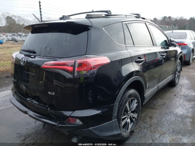 2018 TOYOTA RAV4 2T3WFREV0JW479549 Photo 3