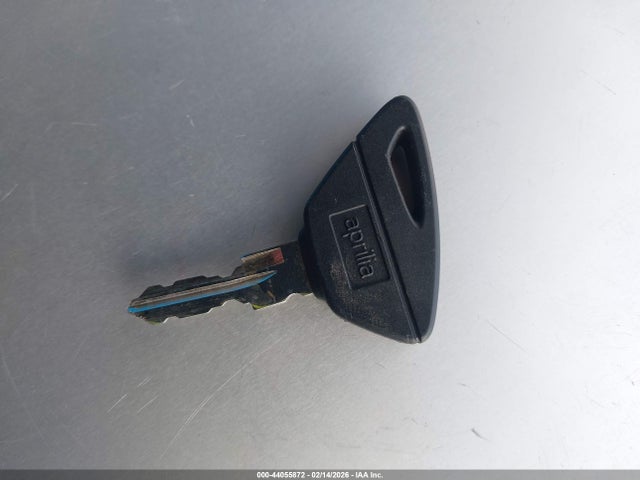ZD4XGUA05TS000704 Aprilia Rs 660