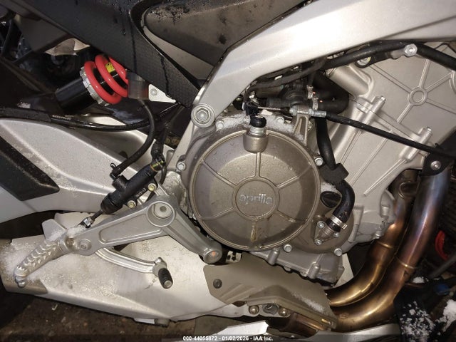 ZD4XGUA05TS000704 Aprilia Rs 660