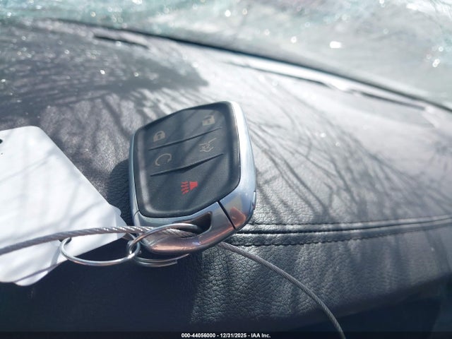 2017 CADILLAC XT5 1GYKNCRS2HZ105821 Photo 10