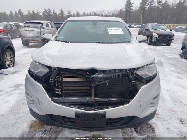 Chevrolet EQUINOX LT 2018 2GNAXSEV0J6230444 Image 12
