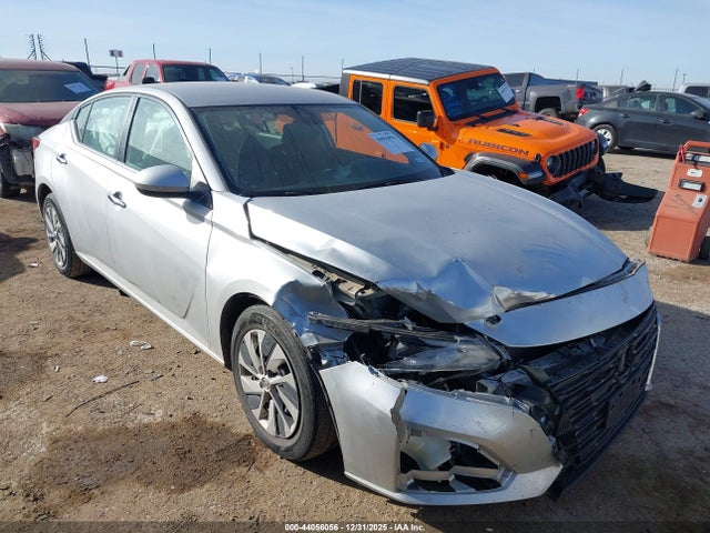 Продажа на аукционе авто 2023 Nissan Altima S Fwd, vin: 1N4BL4BV1PN349817, номер лота: 44056056