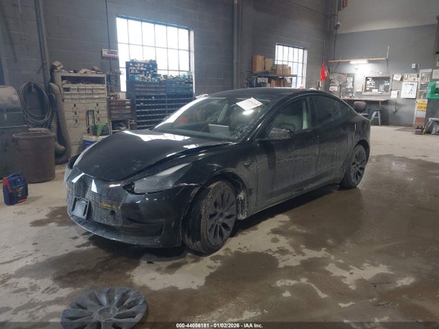 44056181 :رقم المزاد ، 5YJ3E1EB1NF160511 vin ، 2022 Tesla Model 3 Long Range Dual Motor All-wheel Drive مزاد بيع