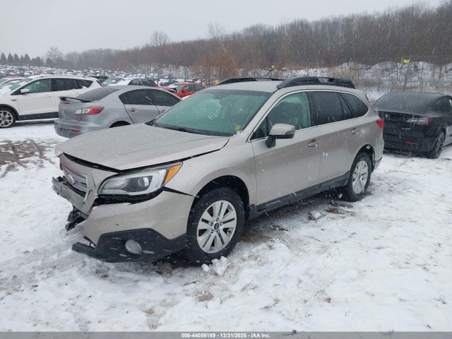 Продаж на аукціоні авто 2015 Subaru Outback 2.5i Premium, vin: 4S4BSBFC9F3343053, номер лоту: 44056189