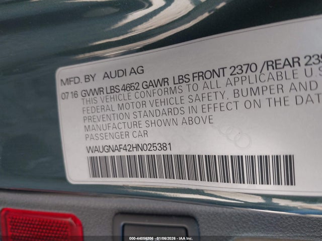 2017 AUDI A4 WAUGNAF42HN025381 Photo 8