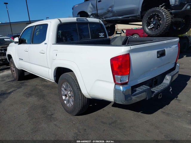 5TFAX5GN6GX063183 Toyota Tacoma Sr5