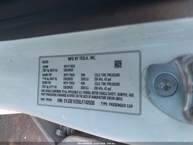 44056230 :رقم المزاد ، 5YJ3E1EC6LF742030 vin ، 2020 Tesla Model 3 Performance Dual Motor All-wheel Drive مزاد بيع