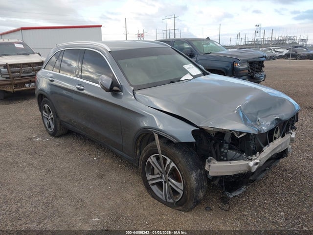 2017 MERCEDES-BENZ GLC 300 WDC0G4JB0HF146064