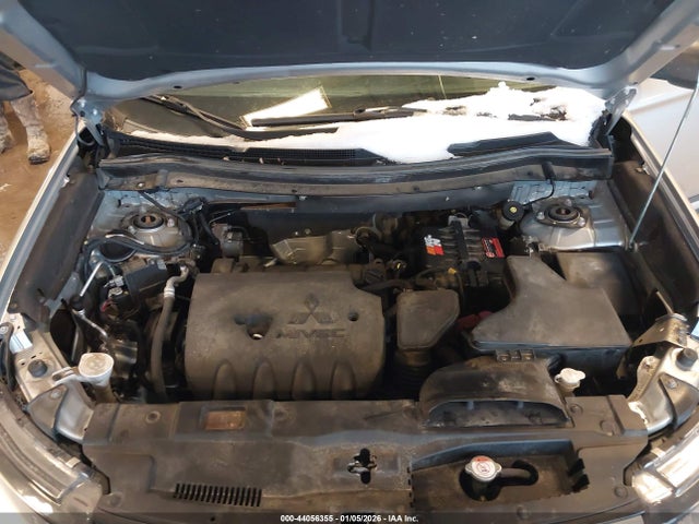 2019 MITSUBISHI OUTLANDER JA4AD2A34KJ000121 Photo 9