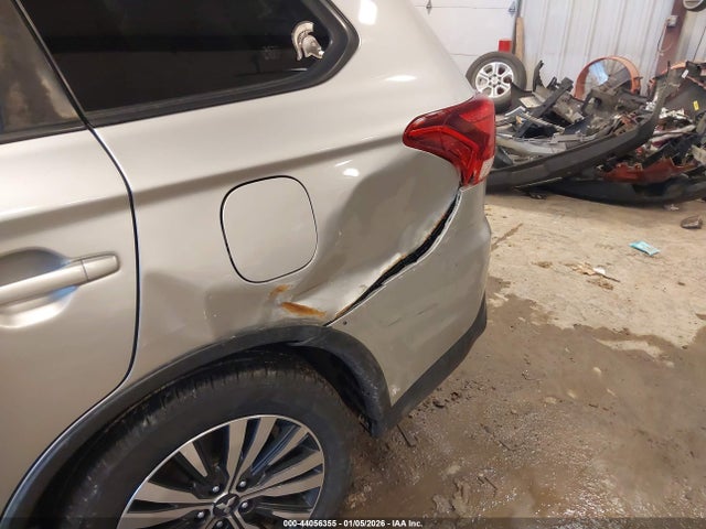 2019 MITSUBISHI OUTLANDER JA4AD2A34KJ000121 Photo 5