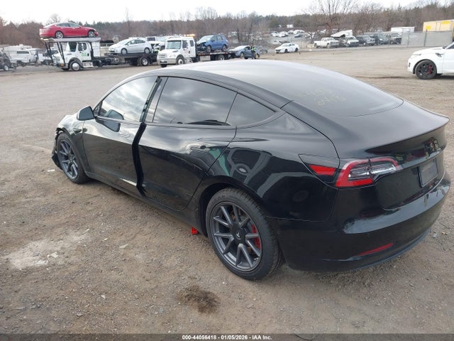 2019 TESLA MODEL 3 5YJ3E1EB0KF211718 Photo 2