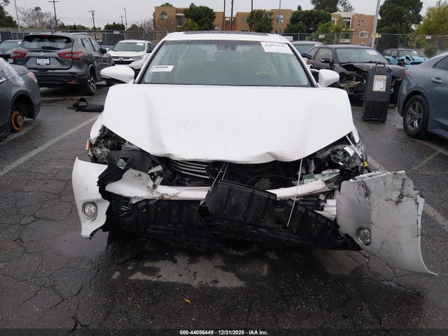 Lexus ES 300H 2015 JTHBW1GG0F2088480 Image 11