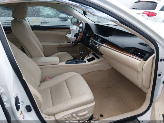 Lexus ES 300H 2015 JTHBW1GG0F2088480 Image 5