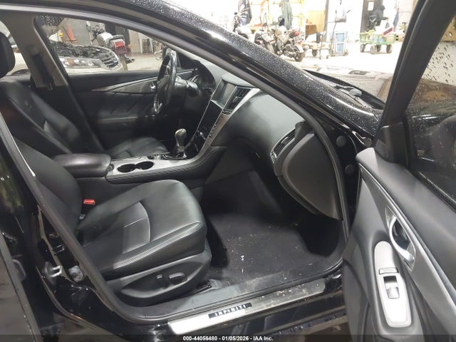 2014 Infiniti Q50 Premium მანქანა იყიდება აუქციონზე, vin: JN1BV7AR1EM701326, აუქციონის ნომერი: 44056480