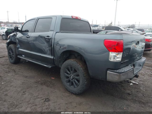 2010 TOYOTA TUNDRA 5TFHW5F11AX141702 Photo 2