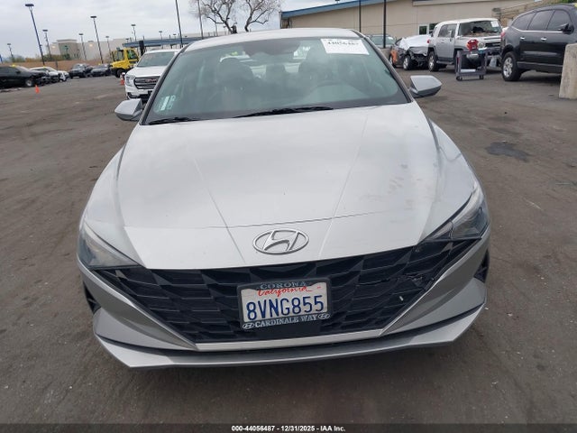5NPLS4AG0MH019909 Hyundai ELANTRA SEL