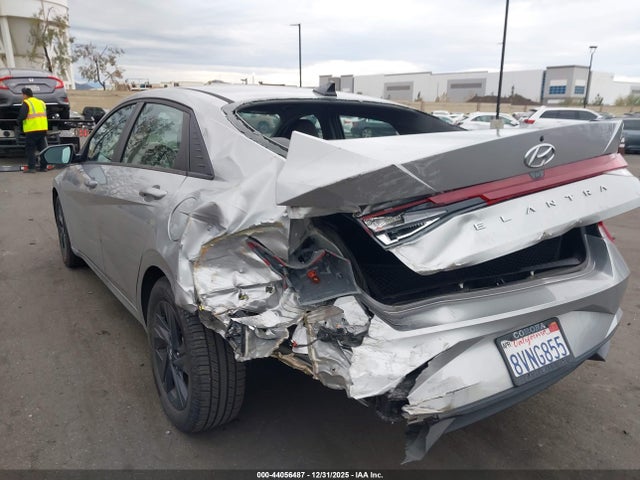 5NPLS4AG0MH019909 Hyundai ELANTRA SEL