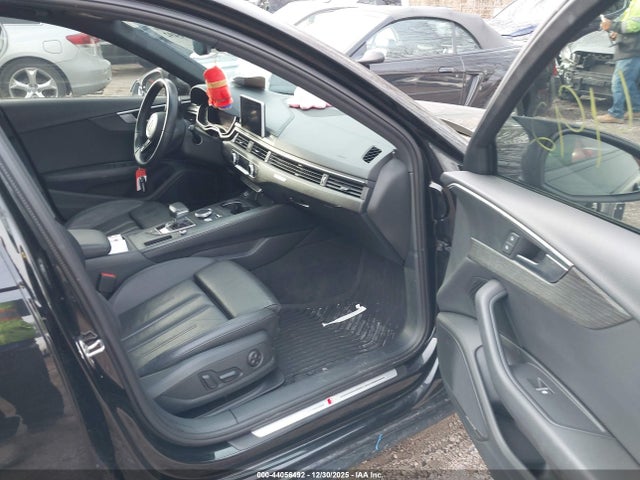 2018 AUDI A4 WAUENAF49JN016268 Photo 4