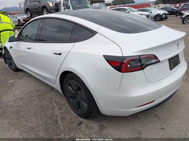 2023 TESLA MODEL 3 5YJ3E1EA3PF647641 Photo 2