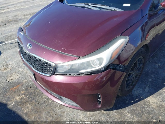 3KPFK4A75JE220766 KIA FORTE LX