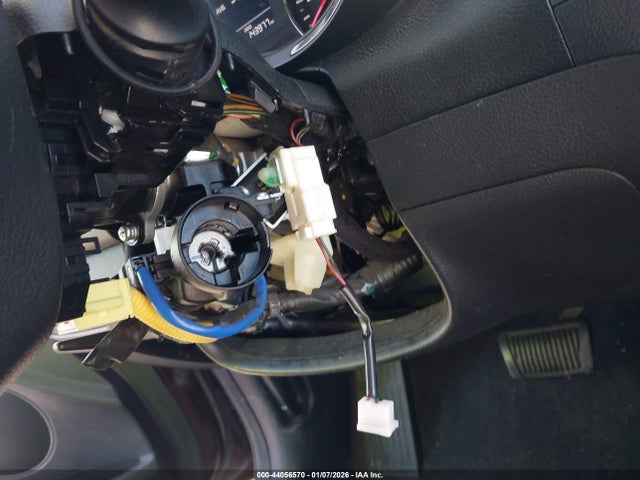 3KPFK4A75JE220766 KIA FORTE LX