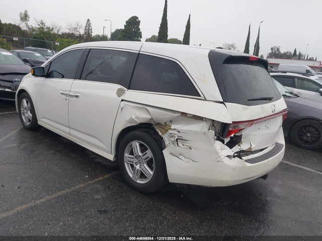 2013 HONDA ODYSSEY 5FNRL5H95DB024011 Photo 2