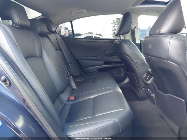 Lexus ES 300H 2023 58ADA1C18PU034915 Image 8
