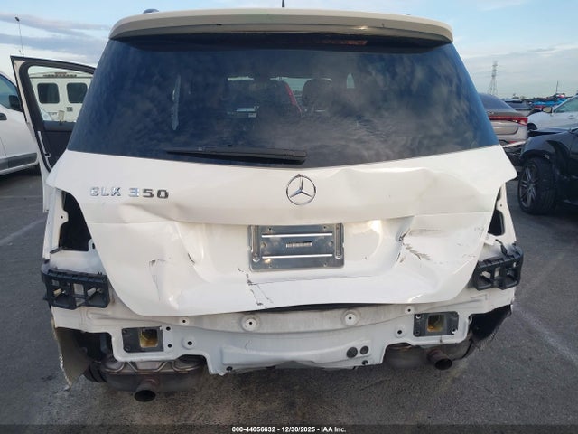 WDCGG5HB6FG338557 Mercedes-Benz GLK 350